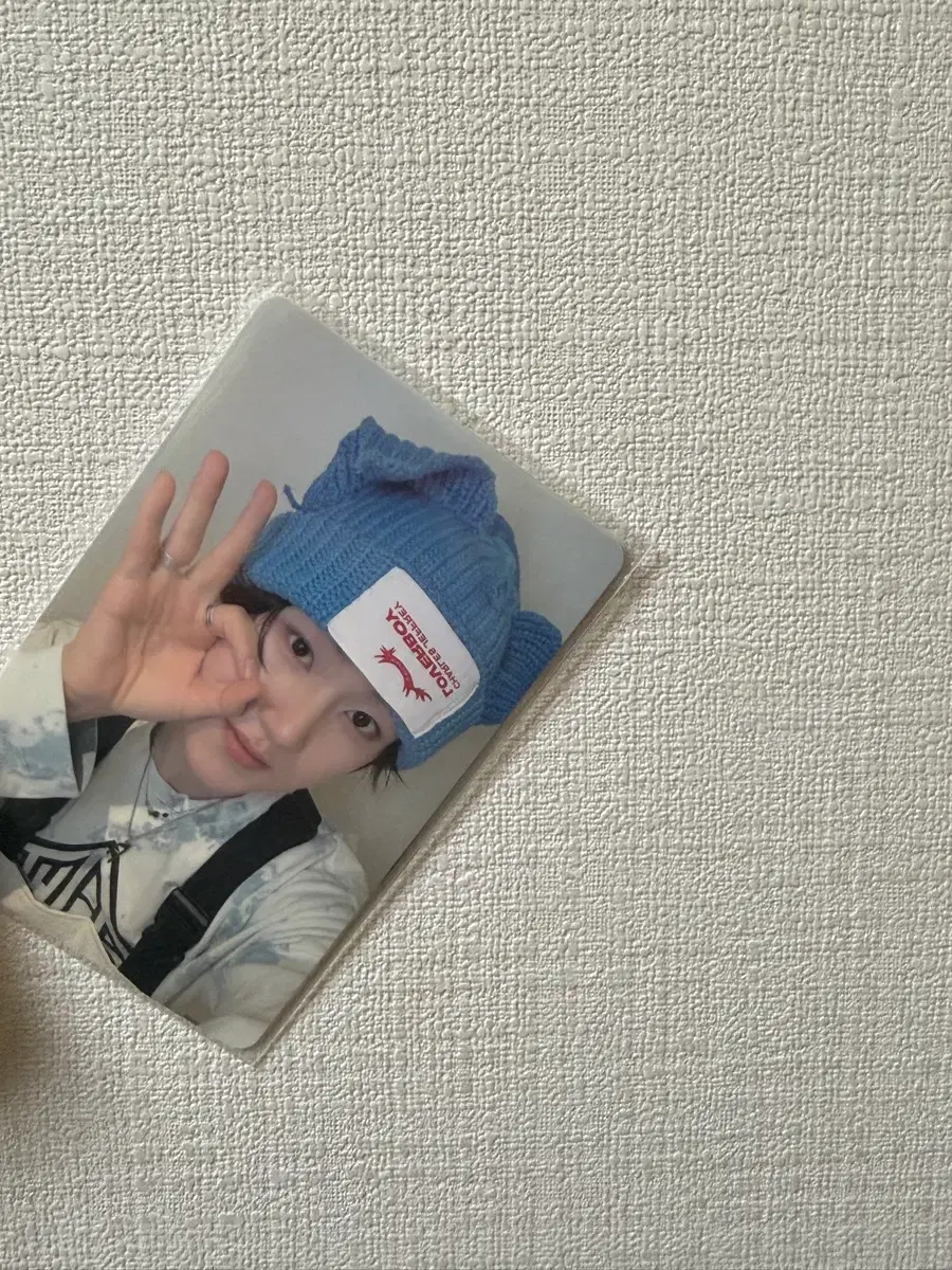 thumbnail-0